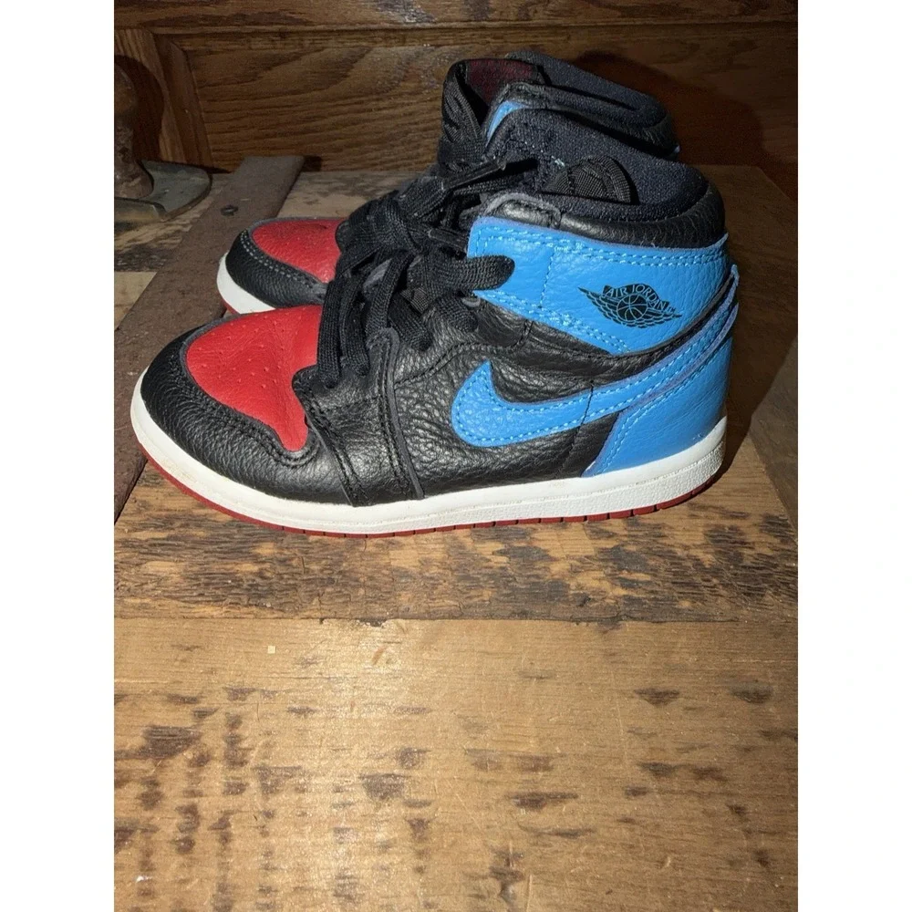 Nike Air Jordan 1 Retro High OG‎ TD UNC to Chicago CU0450-046 Kids Size 9 C